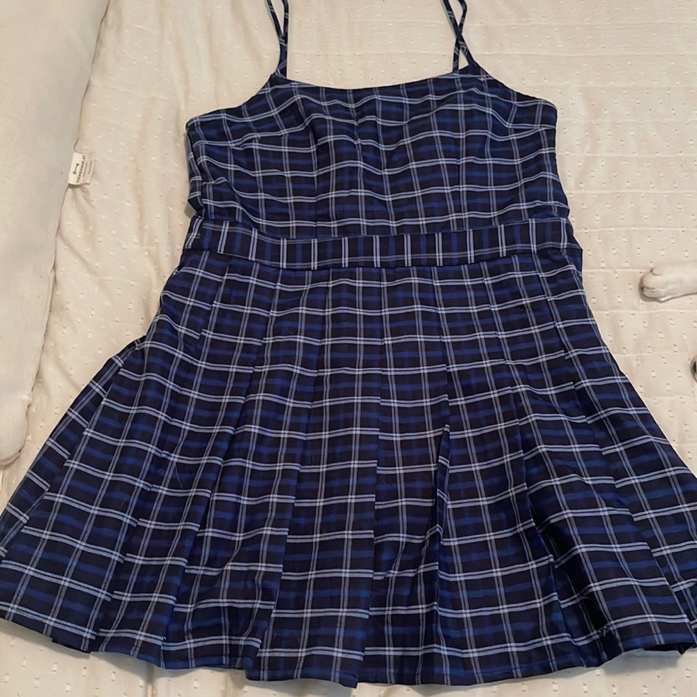 Plaid pleated dress